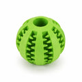 Balle à reliefs pour chien, coloris vert